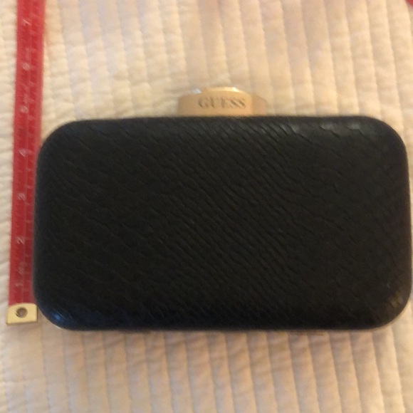 GUESS Pill box purse - Picture 8 of 12